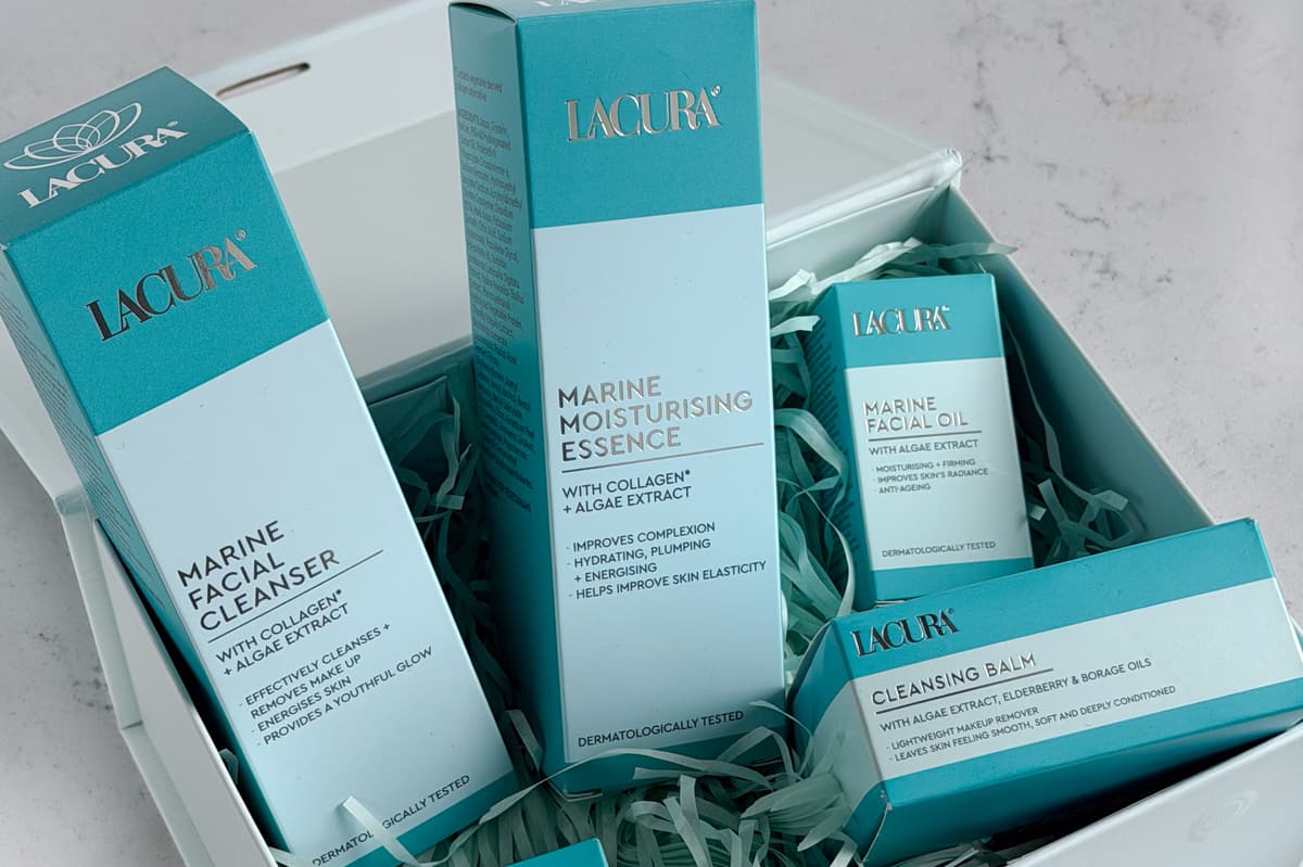 Aldi verschenkt beliebte Beauty-Produkte aus seiner Lacura Marine ...