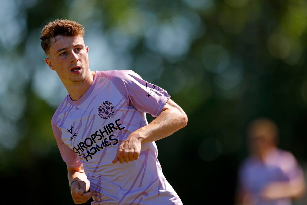 Leihspieler im Fokus: Shrewsbury Town-Duo trifft für Leihvereine