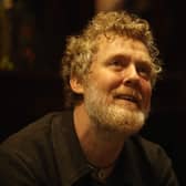 Glen Hansard on the Christmas Eve busk