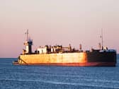 Oil tanker