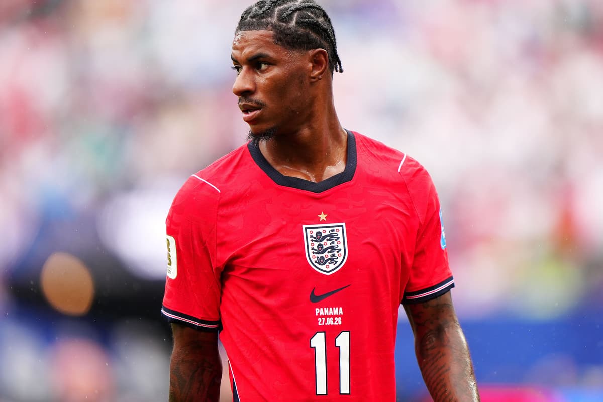 Marcus Rashford thanks Jamie Carragher for shutting down Gary Neville ...