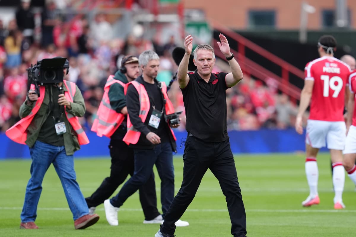 Phil Parkinson erwartet Konkurrenz um die Neuzugänge bei Wrexham.