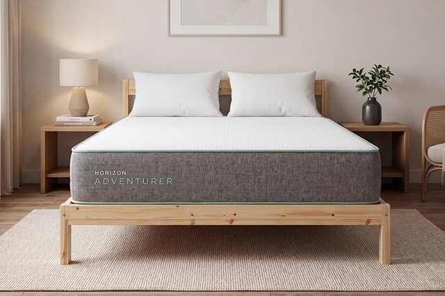 The Horizon Adventurer 1000 Pocket Memory Mattress combines pocket springs with bamboo-infused memory foam for a balance of comfort and support.