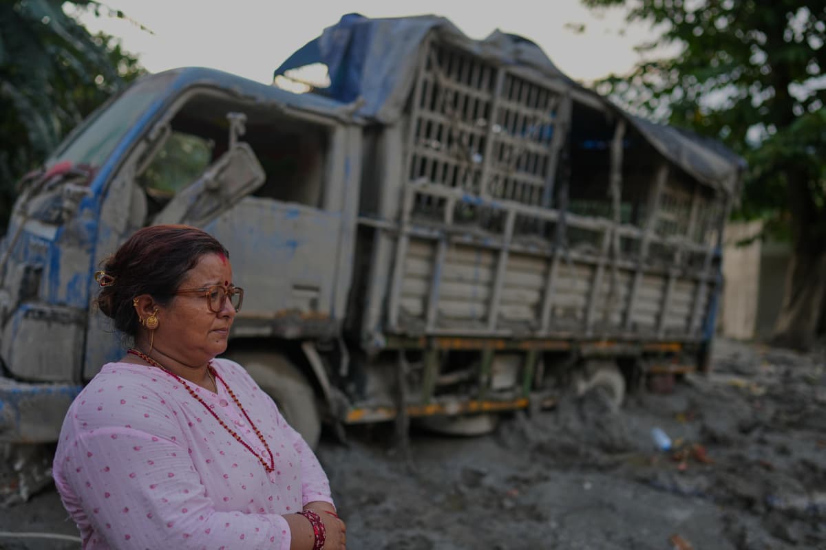UK deploys rapid response team to Nepal to support Britons affected by ...