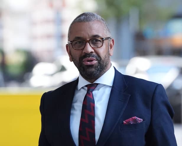 Si James Cleverly