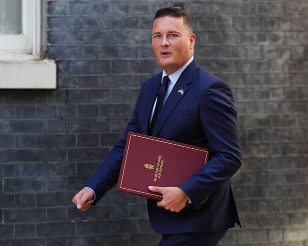 Wes Streeting arrives at a Cabinet meeting