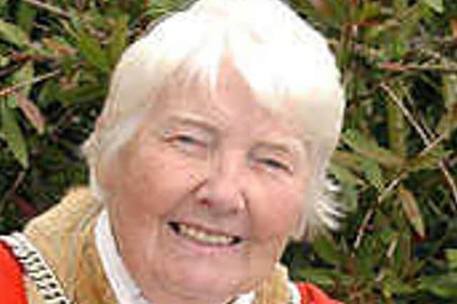 Marie Glaze has died