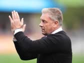 Scott Lindsey applauds