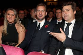 Harry Kane and Mauricio Pochettino at an awards ceremony