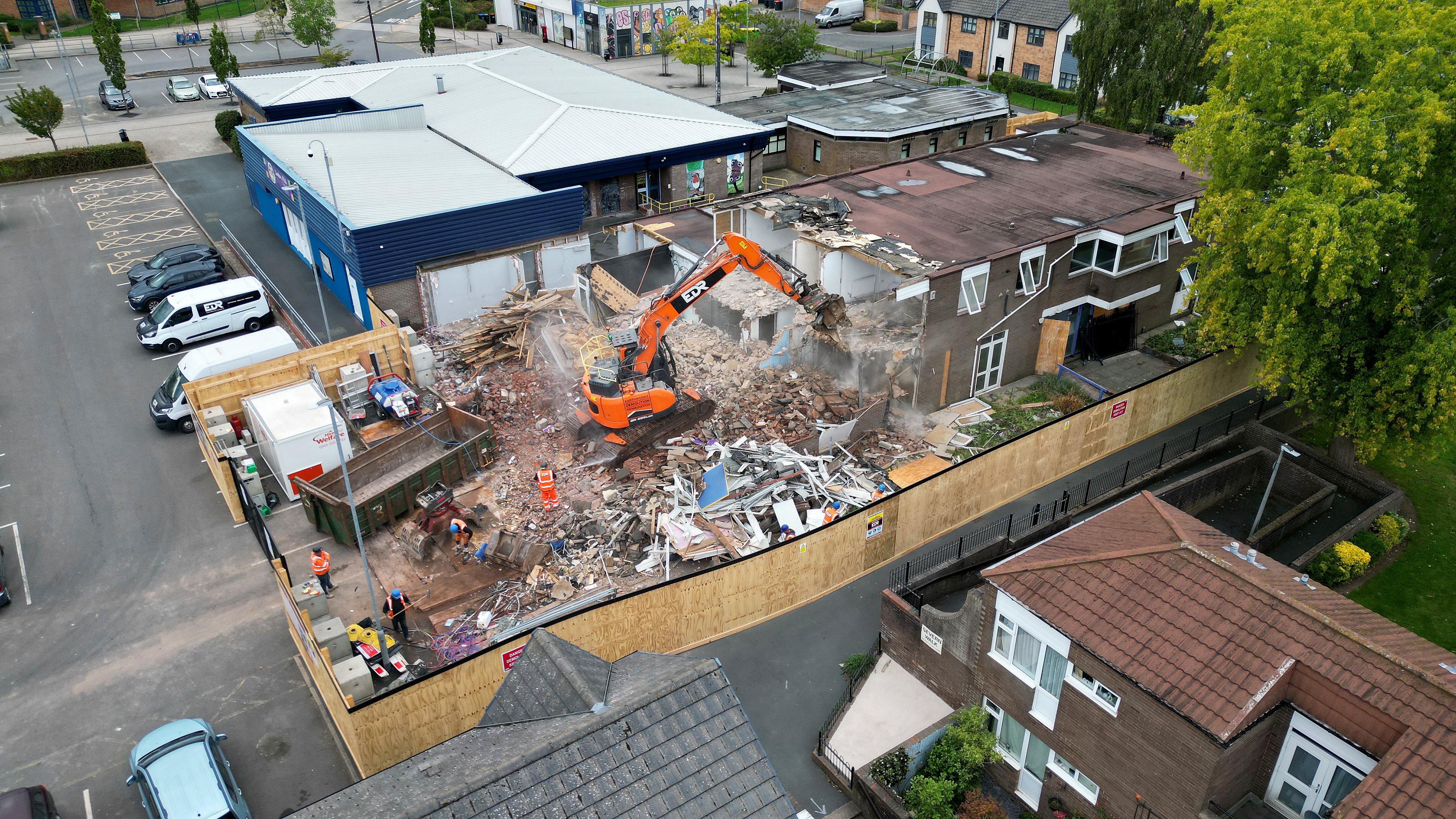Watch as 'unsightly' Telford building is reduced to rubble to make way for new community centre