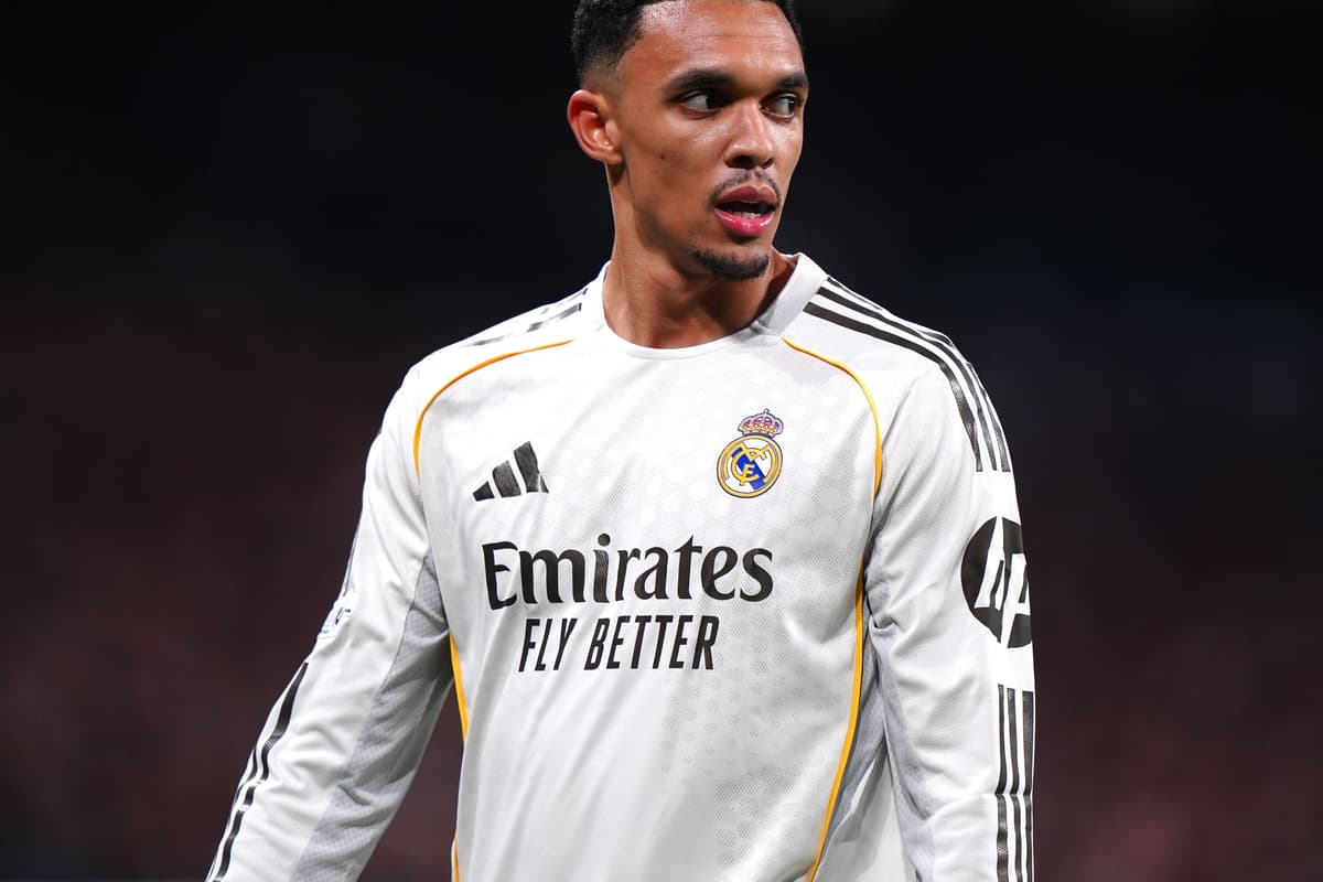 Thomas Tuchel fordert Trent Alexander-Arnold auf, um einen Platz in der ...