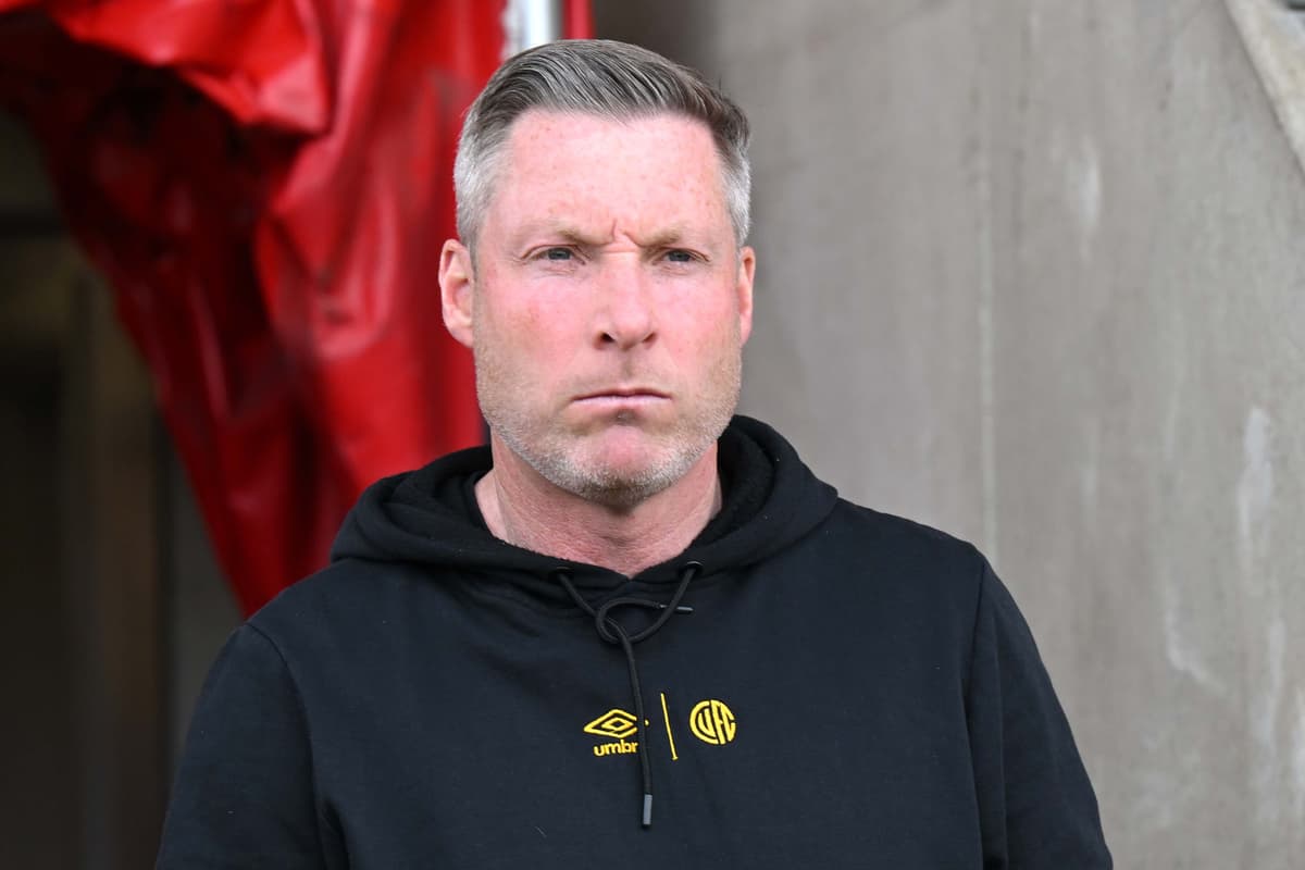 Cambridge-Trainer Neil Harris ist ratlos über die fehlenden Zu-Null-Spiele ...