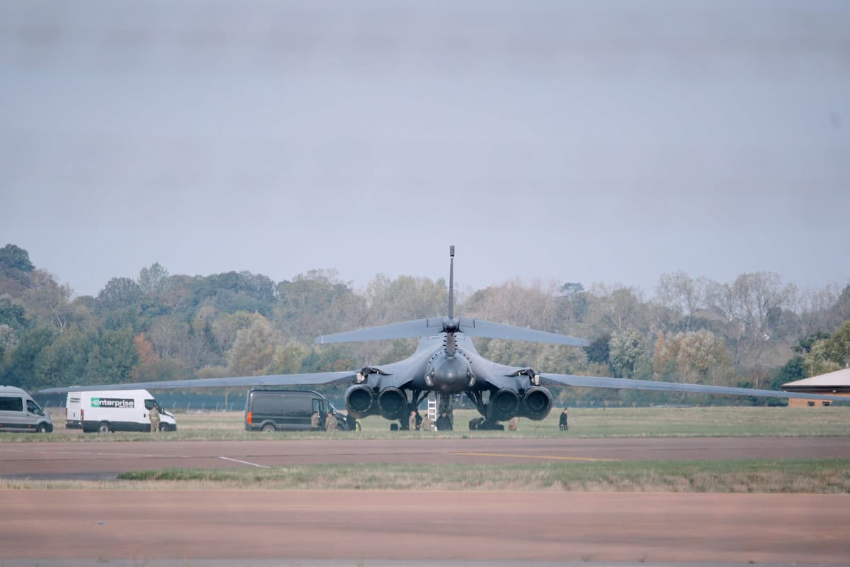 US withdraws bombers from RAF Fairford after suspected terror plot