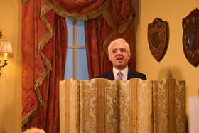 A screenshot of an episode of SNL UK