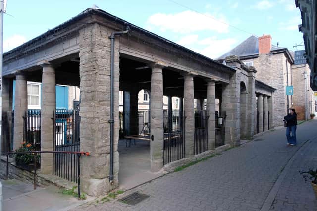 Hay's butter market was built by a local entrepreneur in 1830 and provides a covered area for traders and farmers on rainy market days