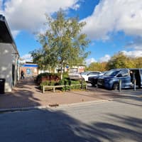 Former Eastenders hardman turned Celebrity Traitor Ross Kemp visits Telford … here’s why