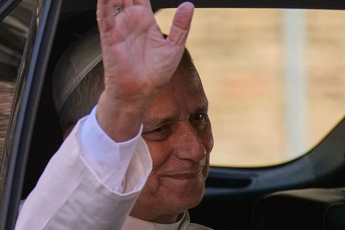 Pope Leo XIV diagnosed with lung cancer after ‘successful’ surgery ...