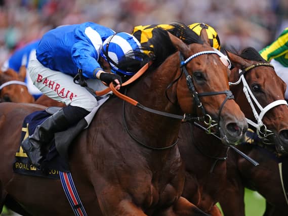 Almeraq (left) winning at Royal Ascot