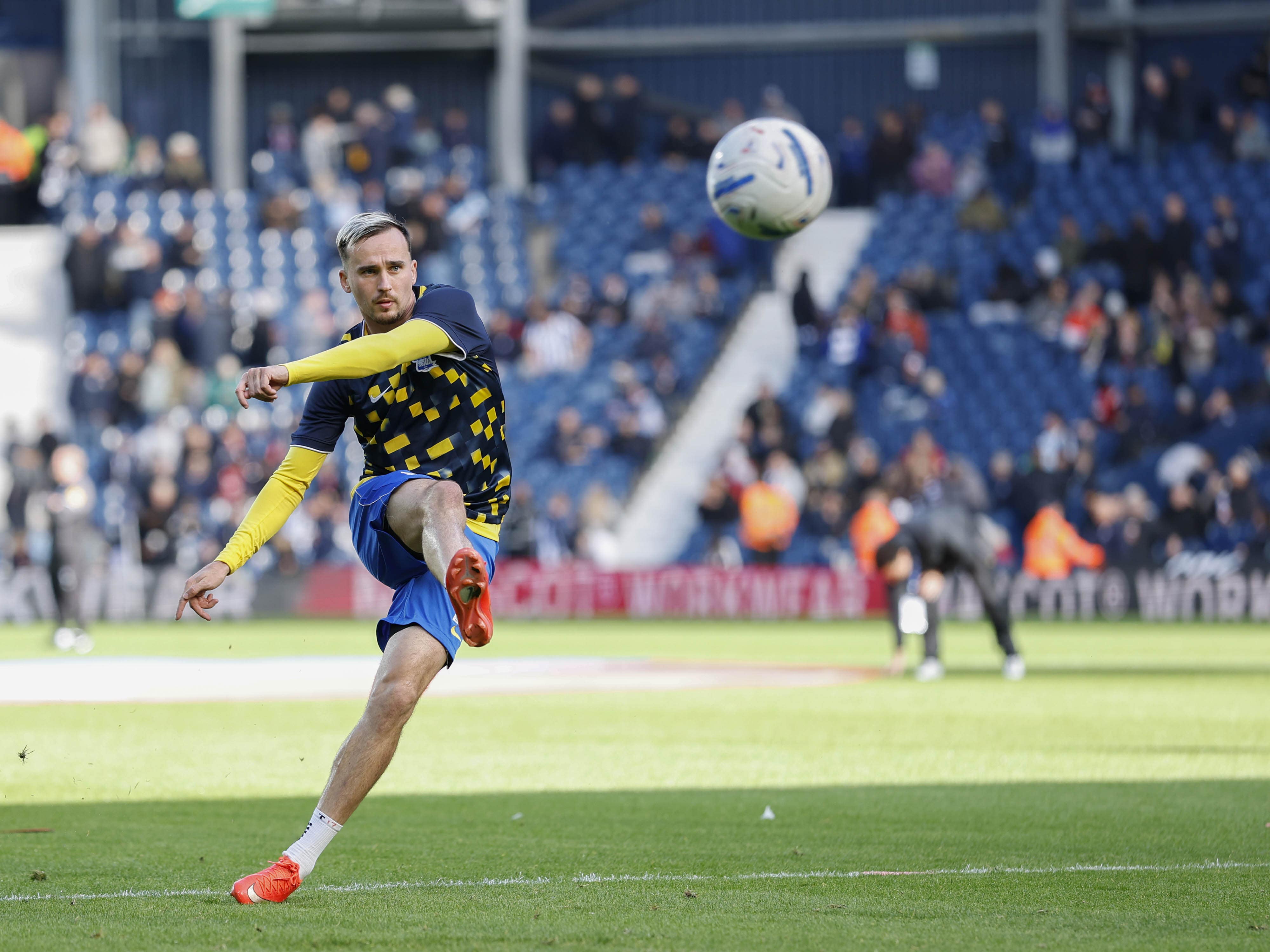 Birmingham's Liam Millar takes aim