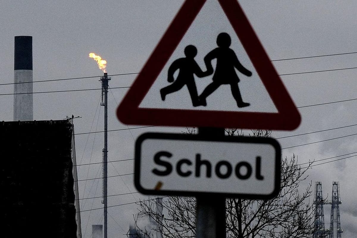 Police treating bomb threat sent to hundreds of schools as ‘hoax’