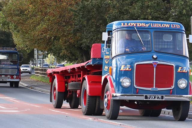 A pair of Lloyds of Ludlow AECs
