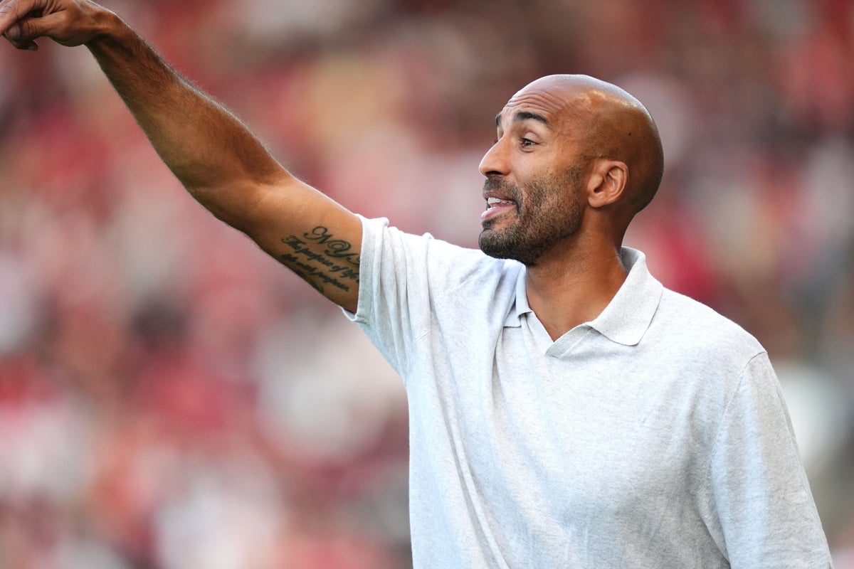 Lee Grant highlights trust in whole group as Walsall cruise past Oldham
