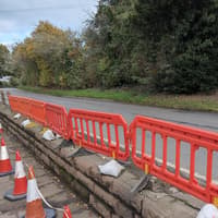 Bridgnorth pub hits out as 'unsightly' plastic barriers left for months after railings damaged in crash