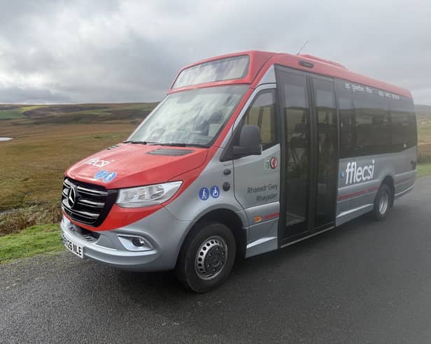 A demand-responsive fflecsi service to Rhayader will begin from November 2. 