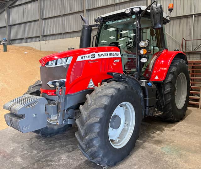 This 2019 Massey Ferguson 6715S Dyna-4 4WD tractor sold for £40,000.