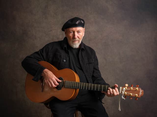 Richard Thompson will be performing a special set with musical friends in a show for Shrewsbury Folk Festival.