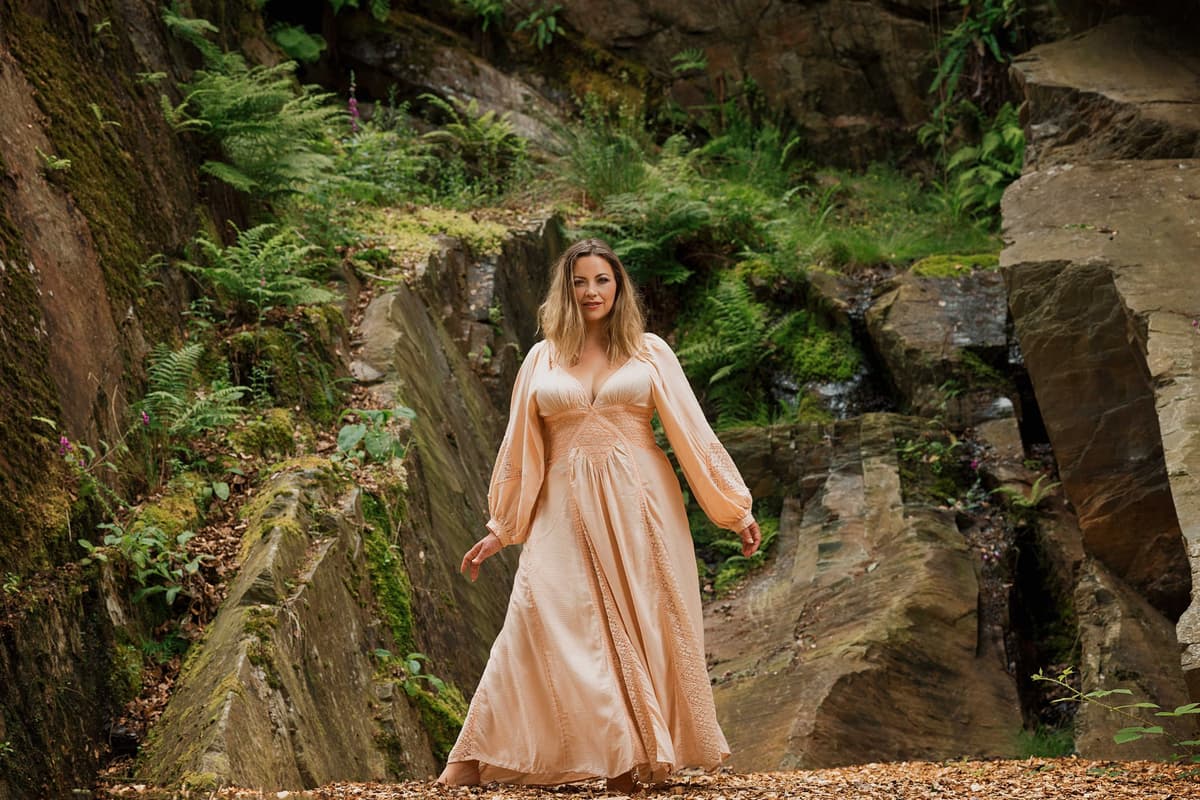 Singer puts her Powys wellness centre 'into hibernation' after just three ...