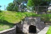 Oswalds Well and Raven statue