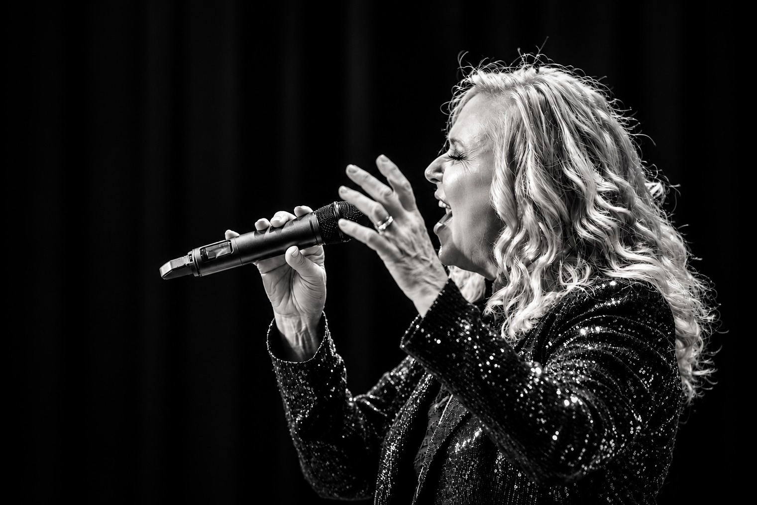 A night of nostalgia as T’Pau Rocks The Edge - Review