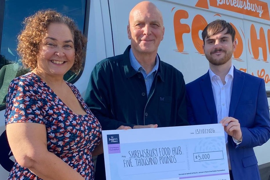 Shrewsbury Food Hub receives £5,000 donation to tackle food waste