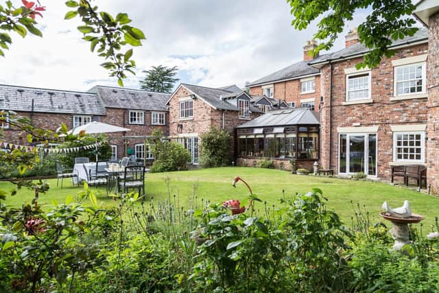 Mount House & Severn View
