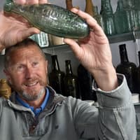 Shropshire antique bottle fair to raise money for air ambulance this weekend