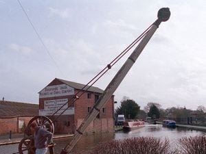 XXXX
Ellesmere pic. For file.
The Wharf, Ellesmere, on Sunday, February 3, 2002.
Canal. Canals. Ellesmere wharf. Narrowboat. Narrowboats. Crane. Cranes. Ellesmere canal.
Library code: Ellesmere pic 2002. Ellesmere 2002.