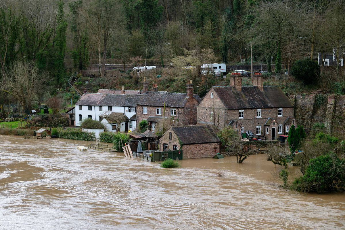 The river is expected to peak at nearly seven metres