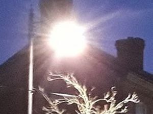 A generic street light picture by Elgan Hearn