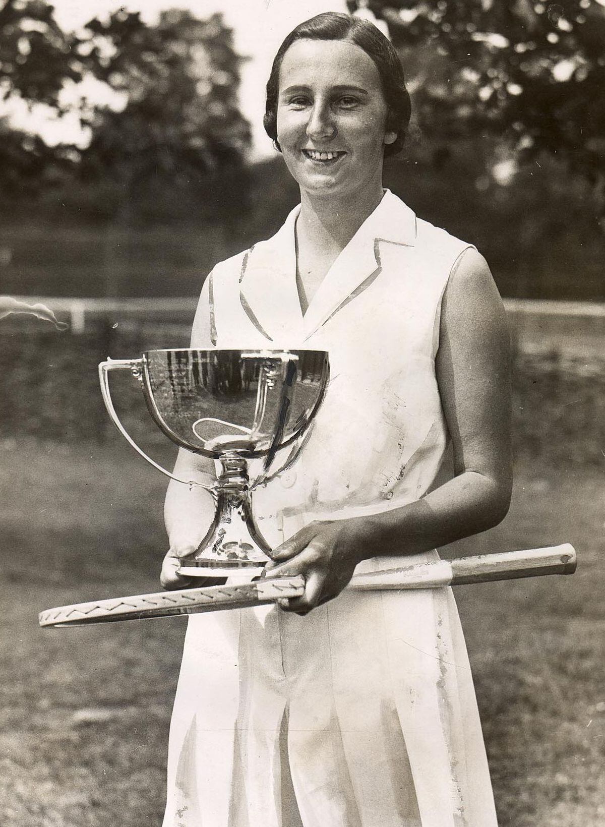 Dudley-born Wimbledon champion Dorothy Round