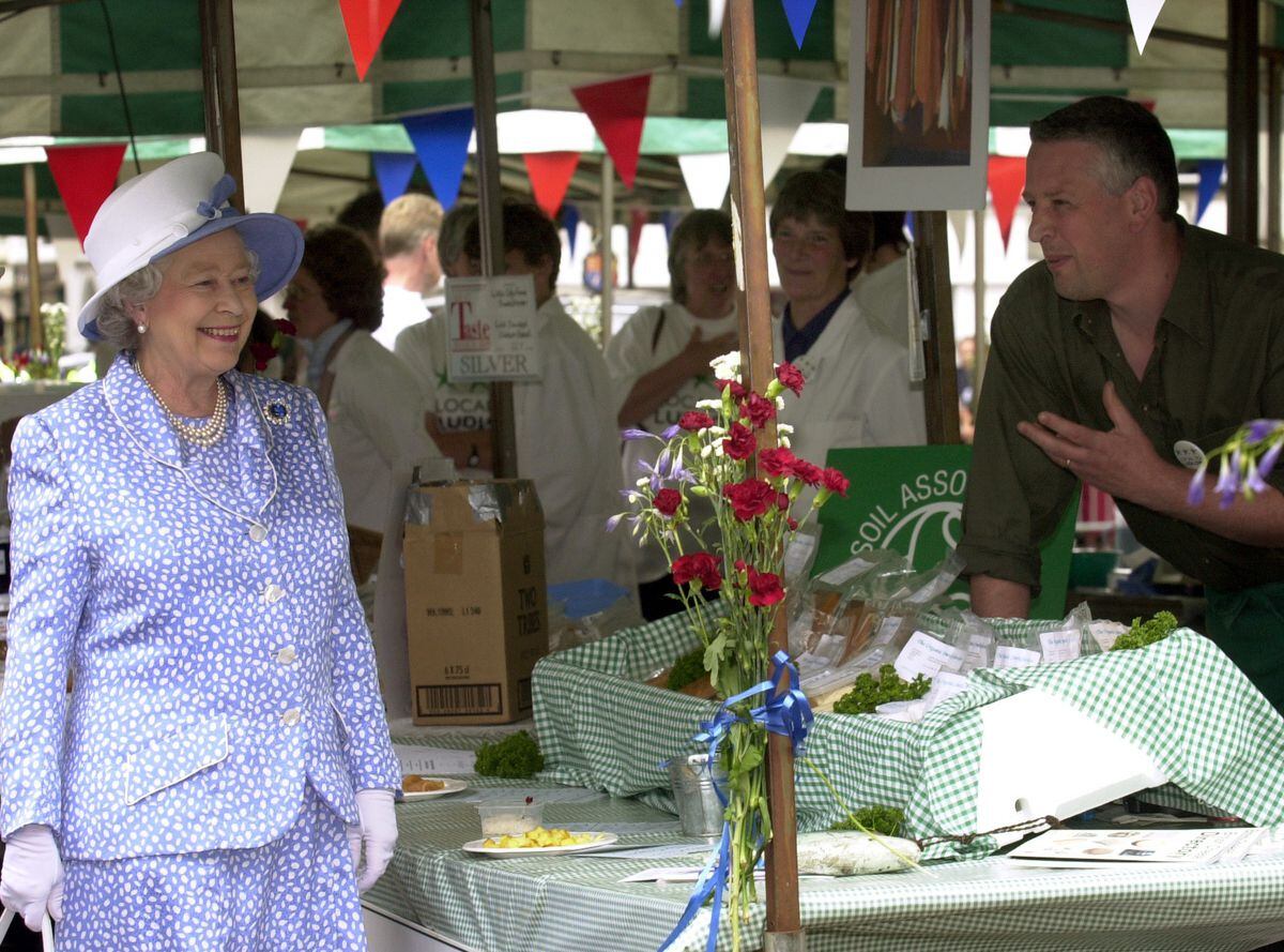 The Queen's visit to Ludlow Market in 2003