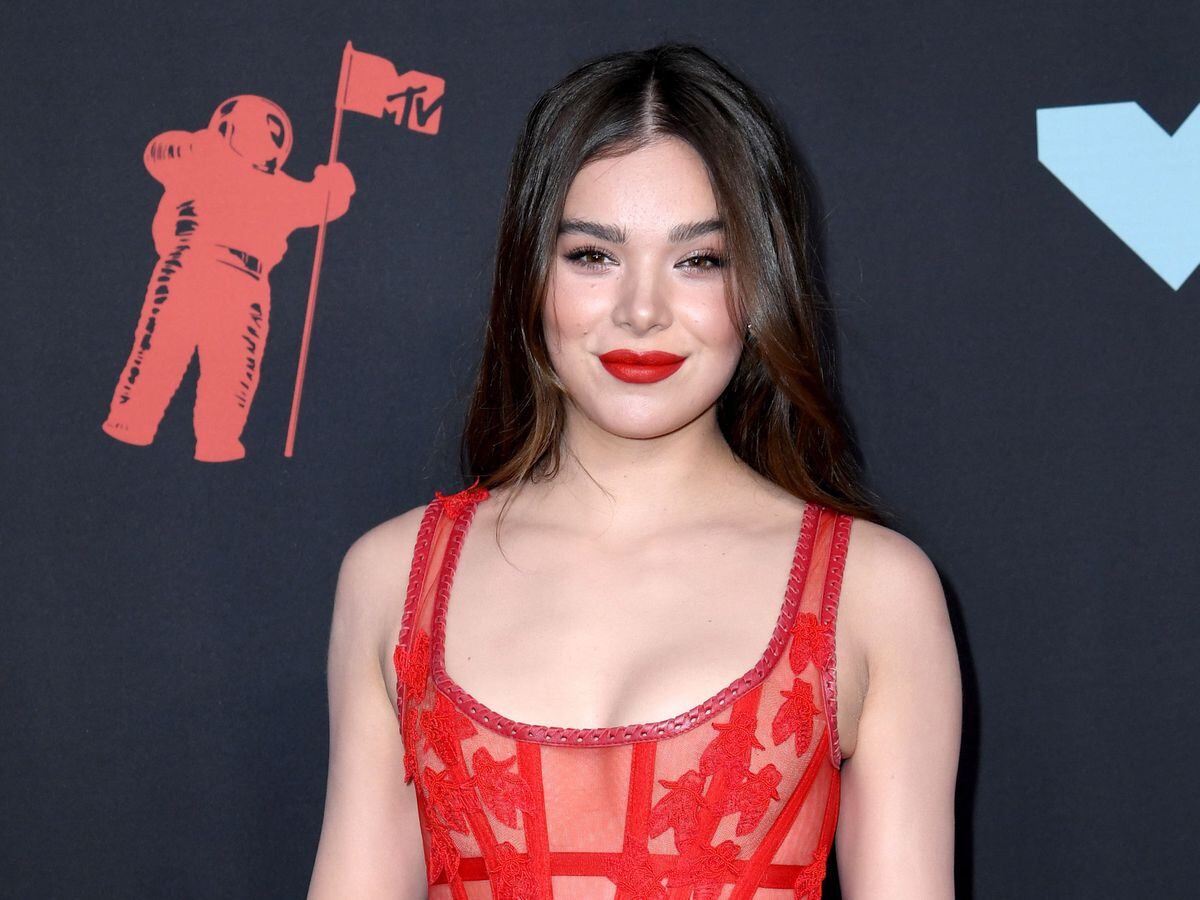 Hailee Steinfeld discusses her starring role in Marvel’s Hawkeye ...