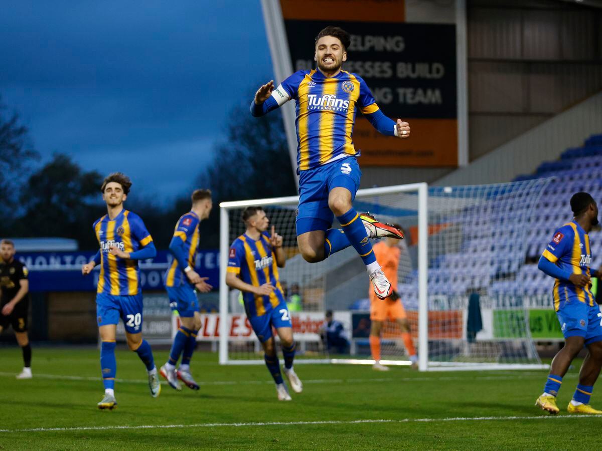 Luke Leahy of Shrewsbury Town celebrates after scoring a goal to make it 3-1 from the penalty spot (AMA)