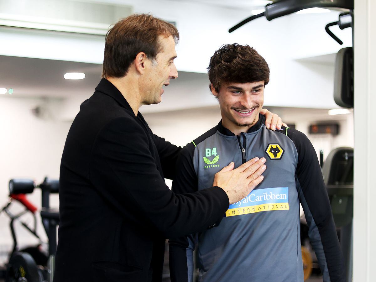 New Wolves manager Julen Lopetegui (L) embraces Hugo Bueno during his first day at Wolverhampton Wanderers at The Sir Jack Hayward Training Ground on November 11, 2022 in Wolverhampton, England. (Photo by Jack Thomas - WWFC/Wolves via Getty Images).