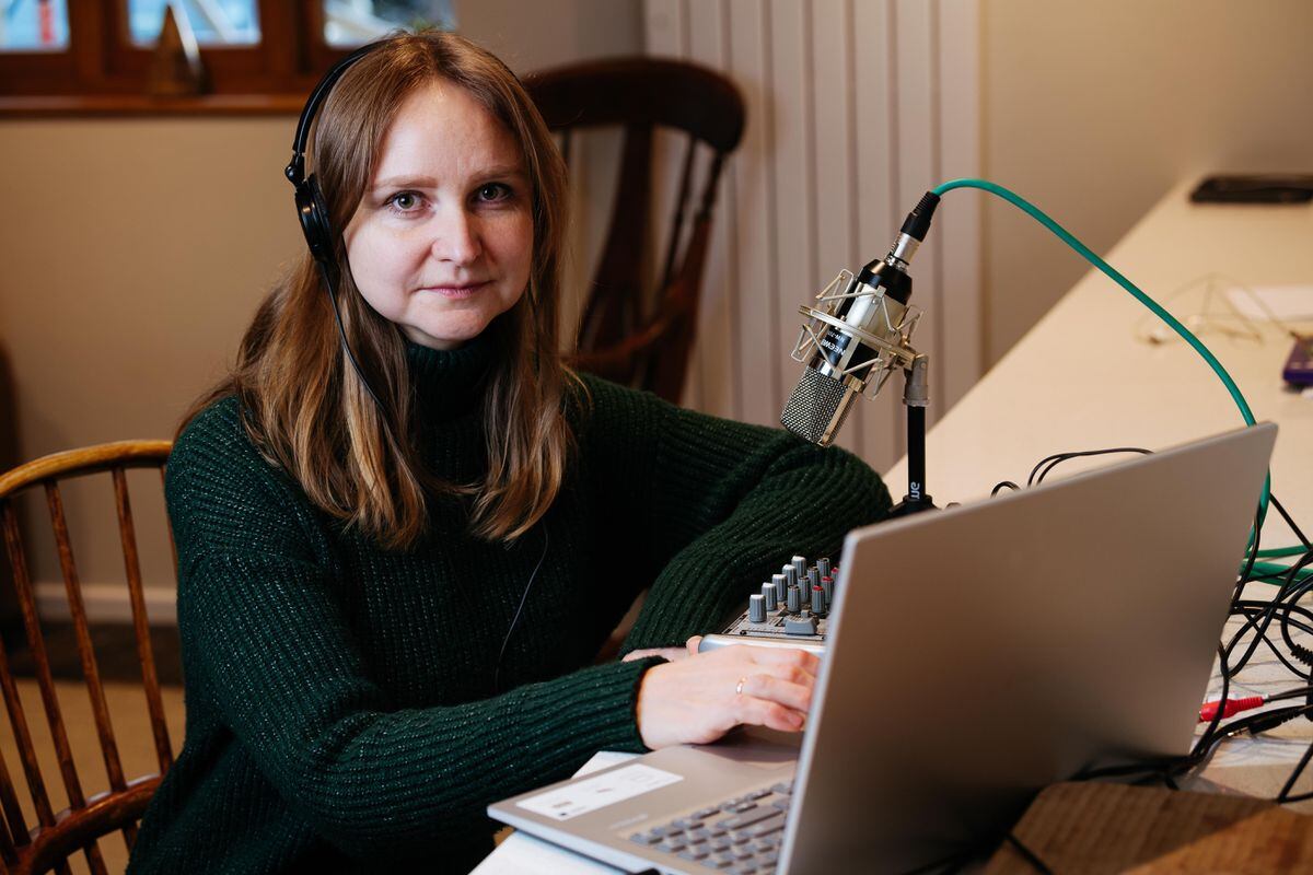 Ukrainian refugee, Hanna Zarytska, has got herself a Radio Presenter spot on Market Drayton Radio's Pure Gold UK