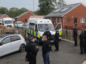 Witnesses said as many as up to 30 police vehicles were involved in the operation at Leighton Arches in Welshpool.