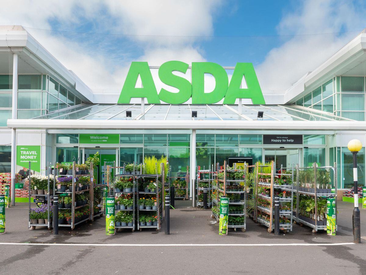 ASDA apologises after boy, seven, was allowed to buy a scratch