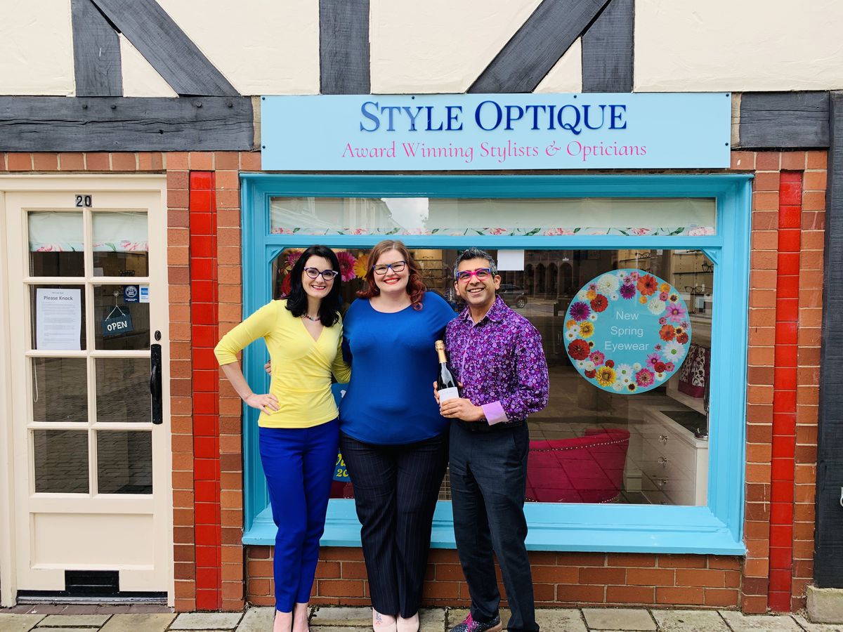 The team at Style Optique