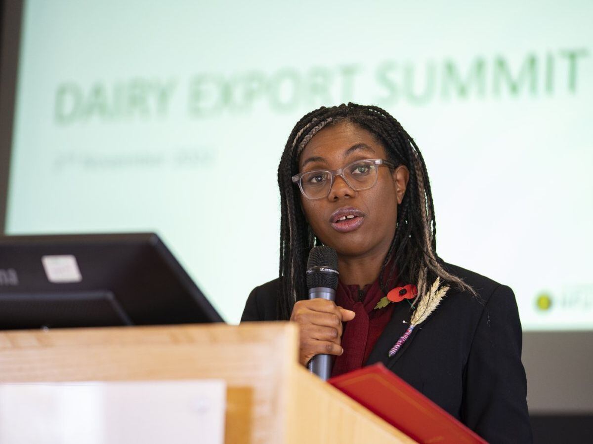 Trade Secretary opens farmers’ summit hoping to boost dairy exports