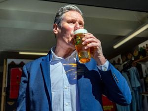 Starmer toasts Welsh Labour with Wrexham Lager brewery visit